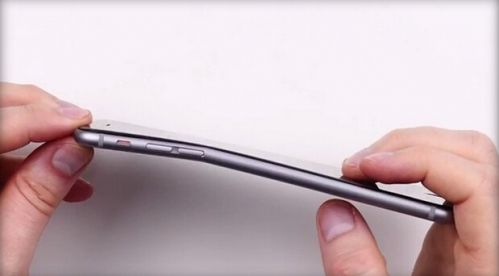 蘋果iPhone6手機(jī)出現(xiàn)彎曲事件，蘋果公司拒絕回收